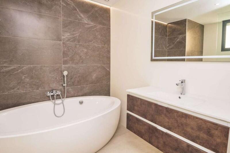 4 Cuarto Villa en venta