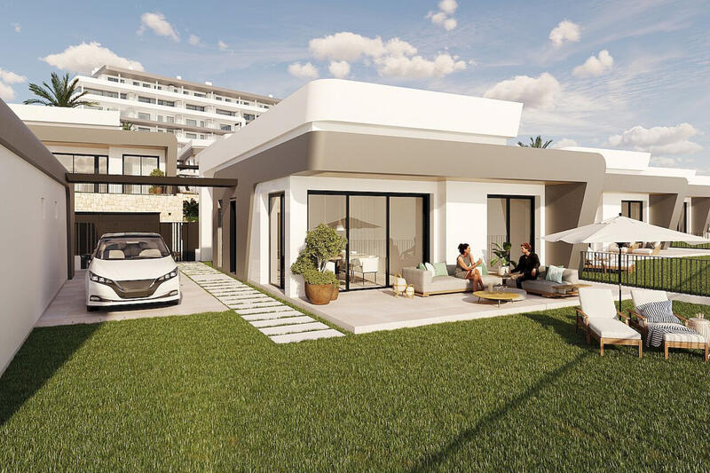 Villa en venta en El Campello, Alicante