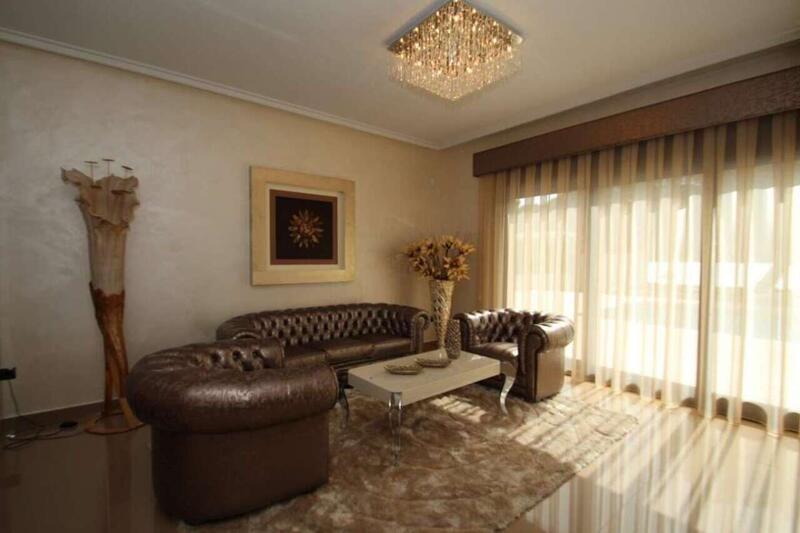 3 Cuarto Villa en venta