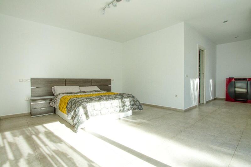 4 bedroom Villa for sale