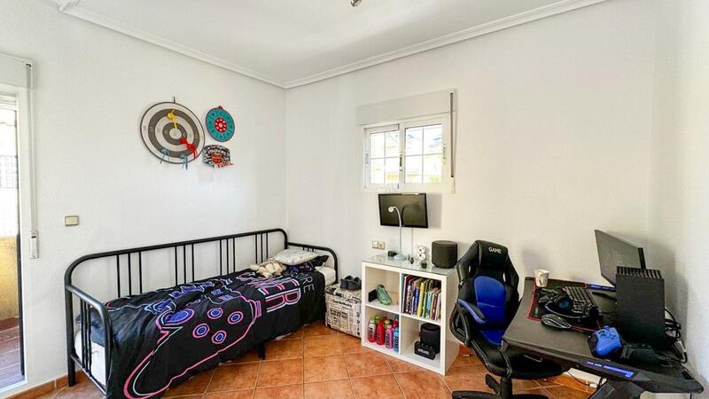 5 bedroom Villa for sale