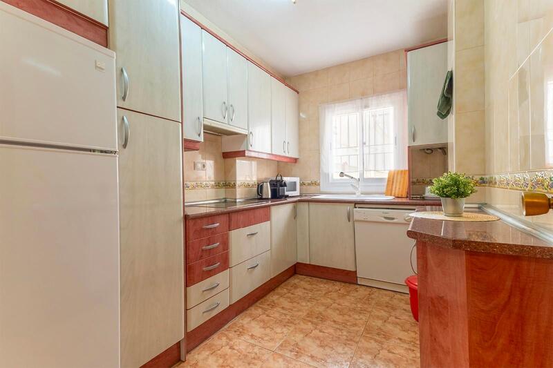 3 спальная комната квартира продается
