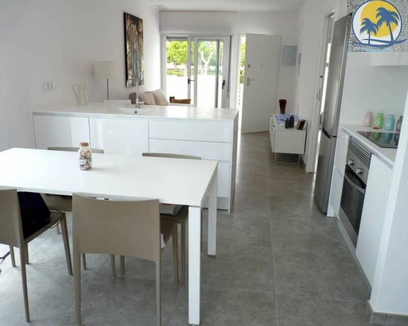 2 slaapkamer Appartement Te koop