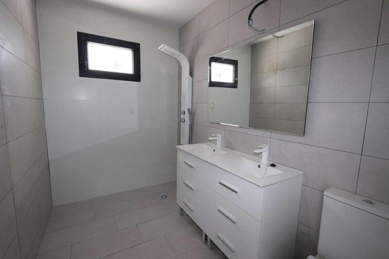 4 Schlafzimmer Villa zu verkaufen