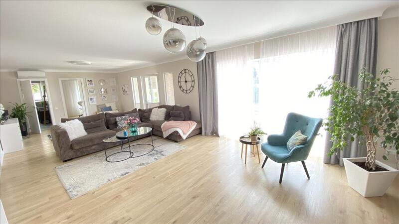 4 soverom Villa til salgs