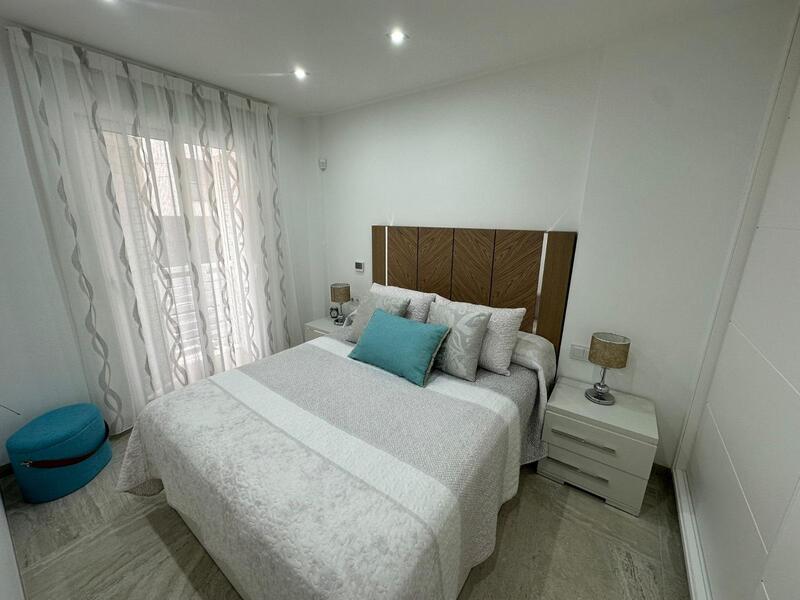 2 Schlafzimmer Duplex zu verkaufen