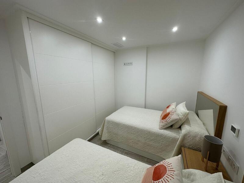 2 Schlafzimmer Duplex zu verkaufen
