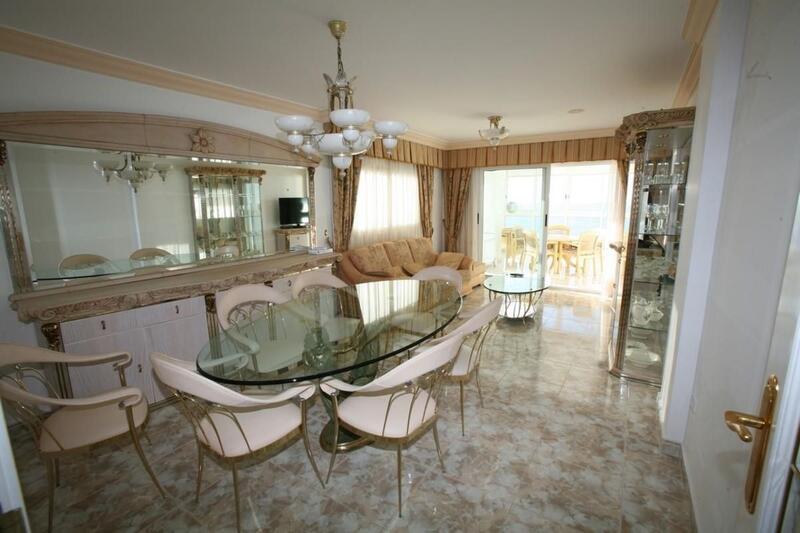 3 bedroom Apartment for sale