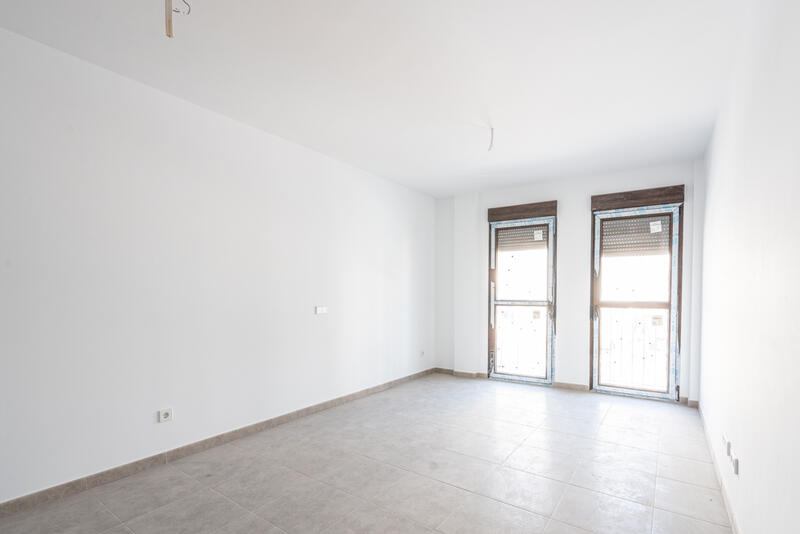 3 bedroom Apartment for sale