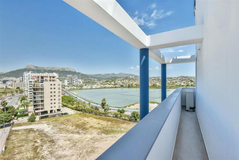 3 bedroom Apartment for sale
