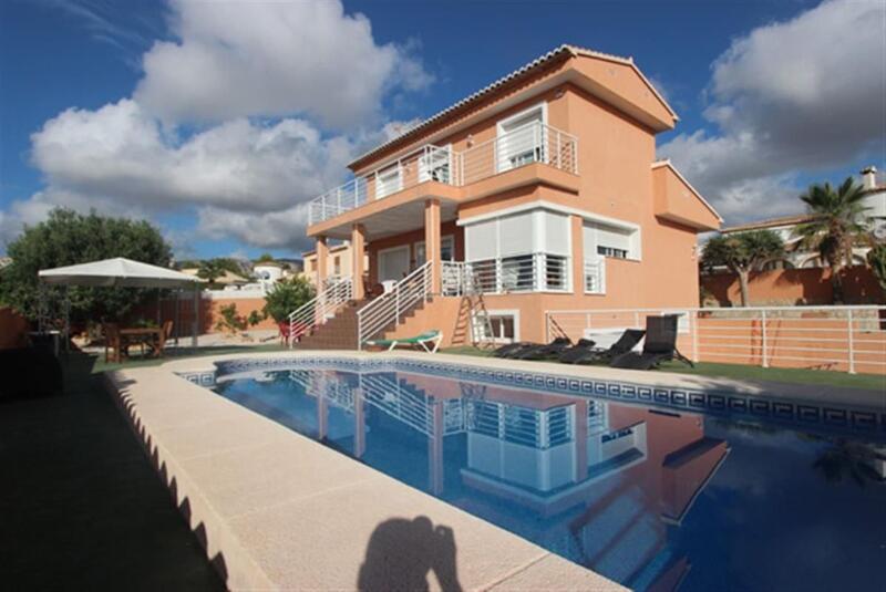 Villa til salg i Calpe, Alicante