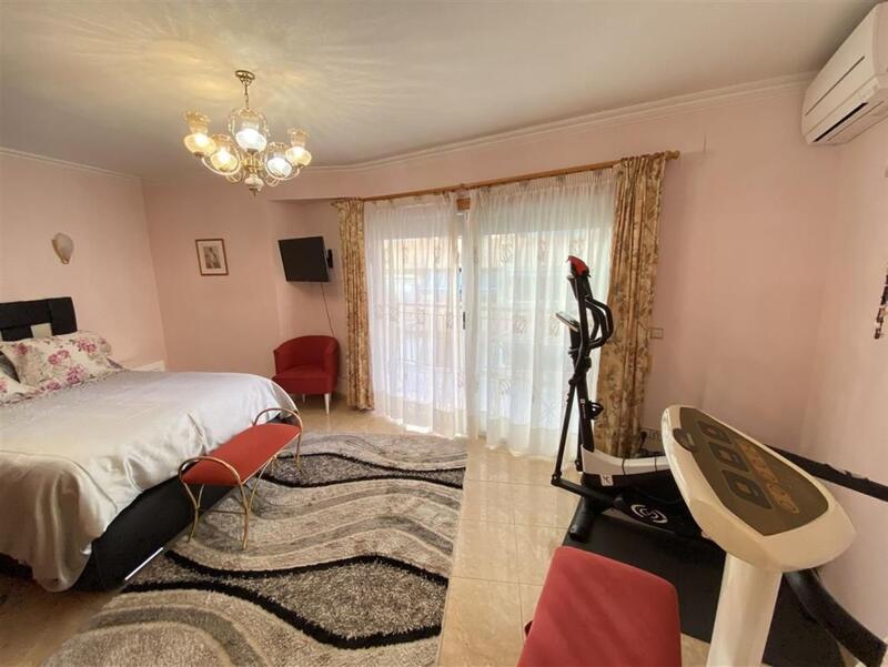 2 slaapkamer Appartement Te koop