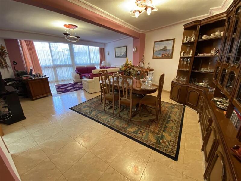 2 slaapkamer Appartement Te koop