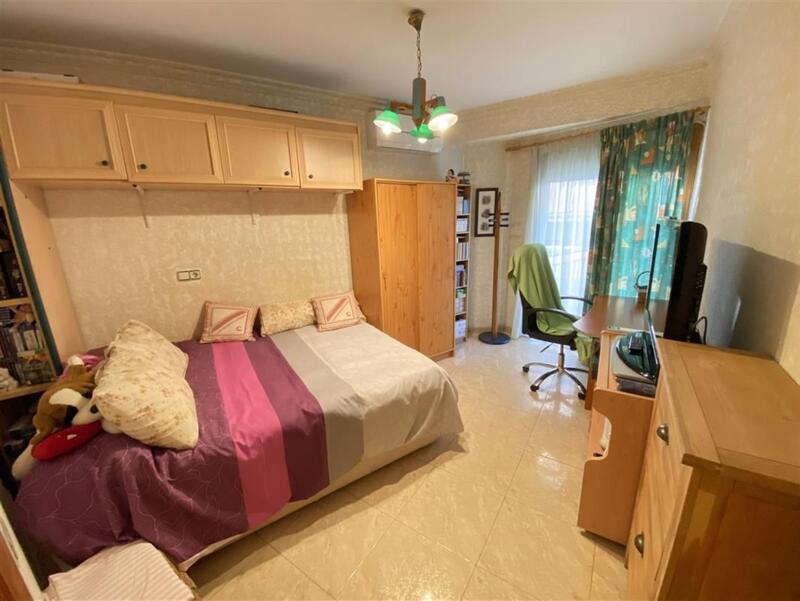 2 slaapkamer Appartement Te koop