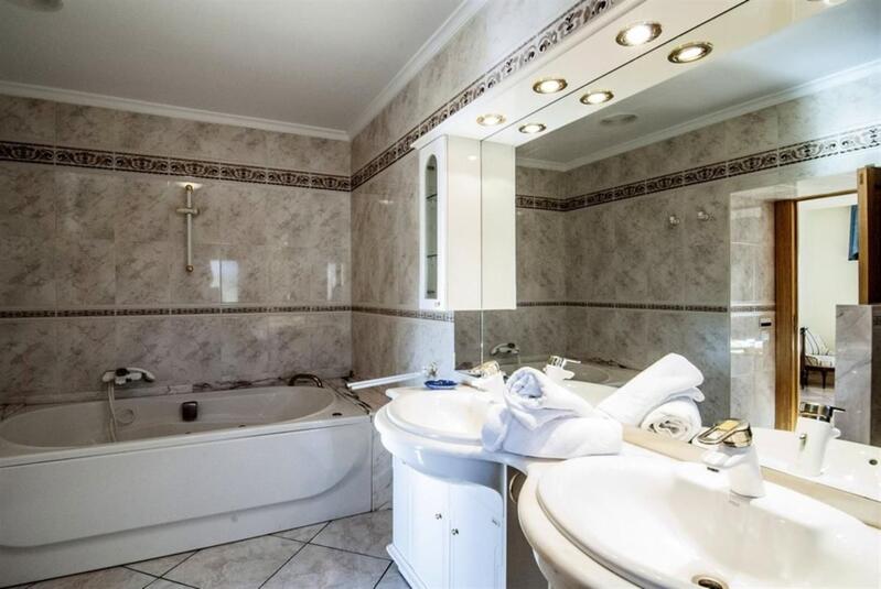 7 soveværelse Villa til salg