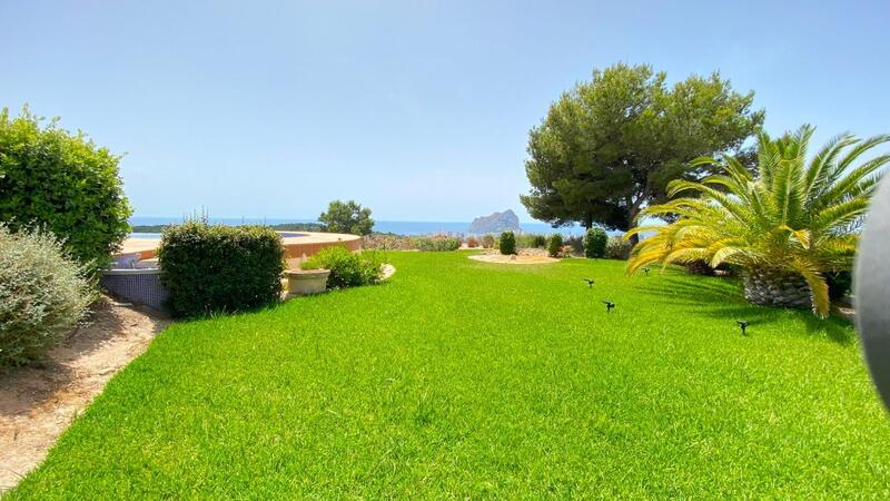 6 Cuarto Villa en venta