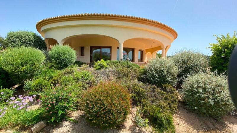 6 Cuarto Villa en venta
