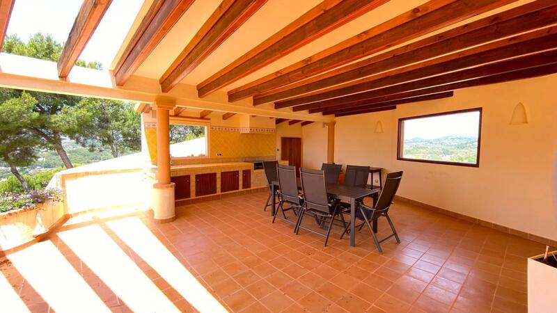 6 Cuarto Villa en venta