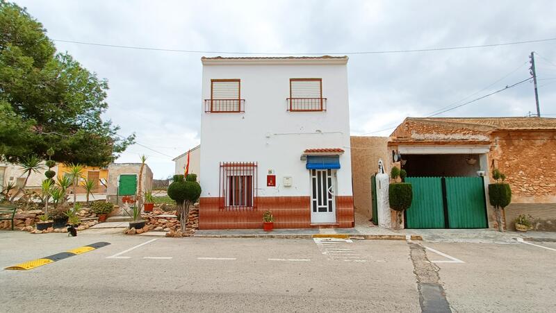 Maison de Ville à vendre dans Hondon de los Frailes, Alicante