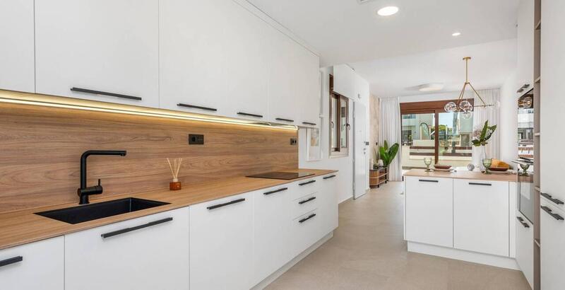 2 slaapkamer Appartement Te koop