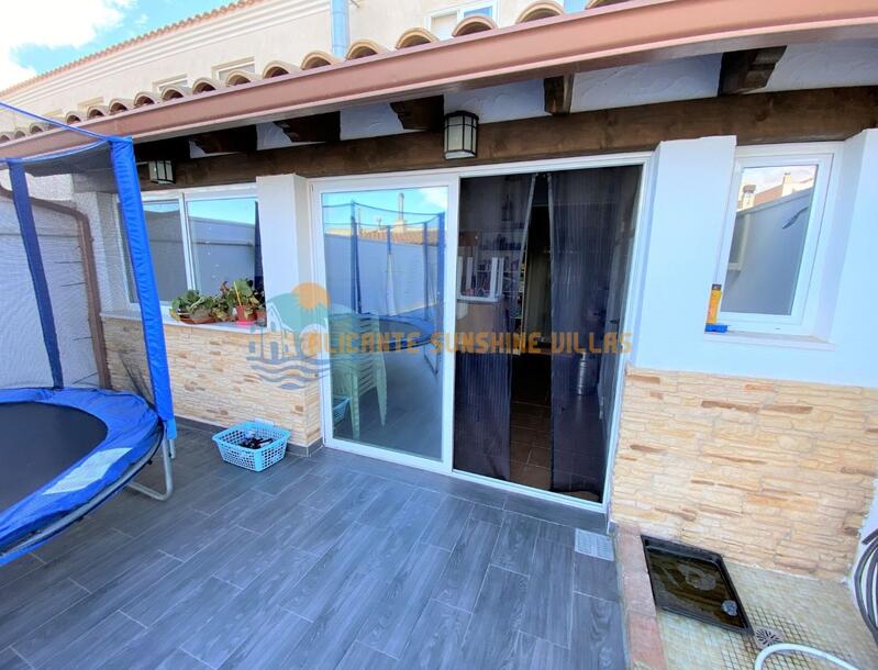 4 Cuarto Villa en venta