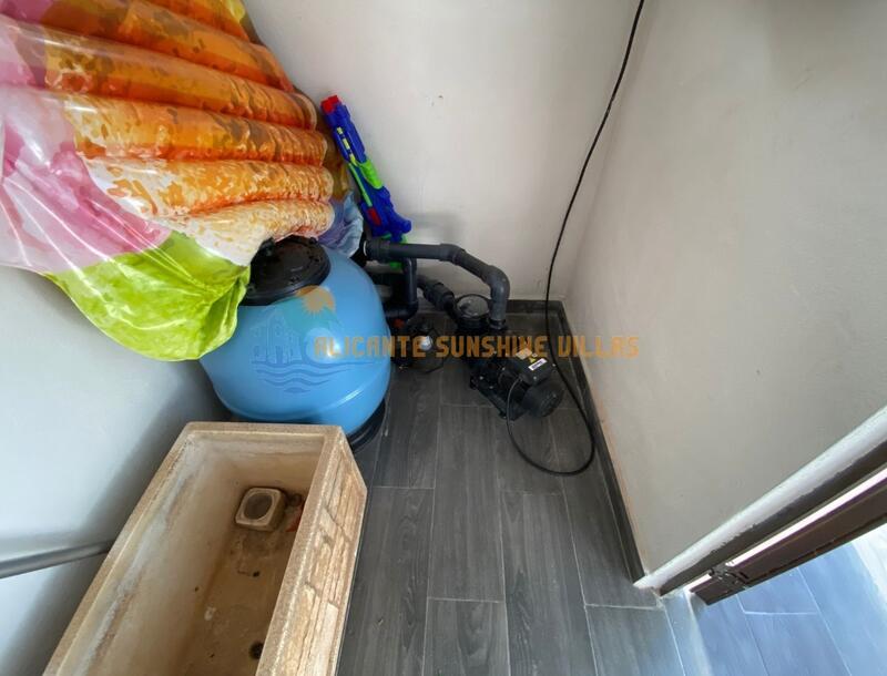 4 Cuarto Villa en venta