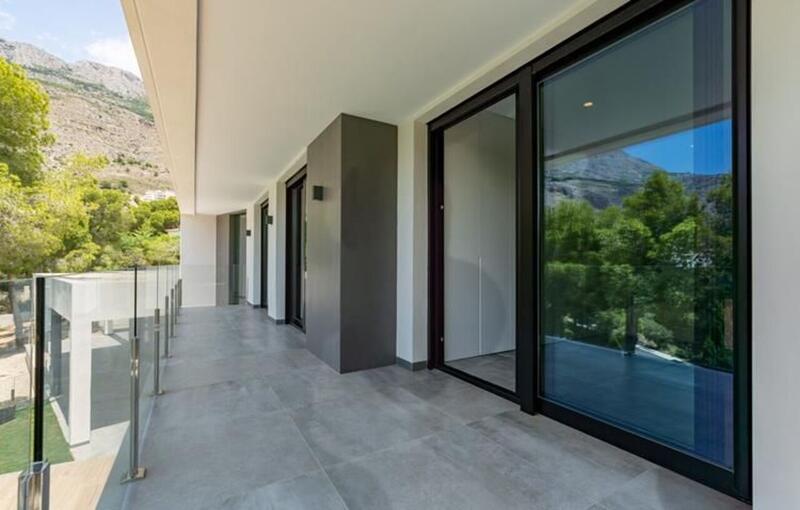 5 Schlafzimmer Villa zu verkaufen