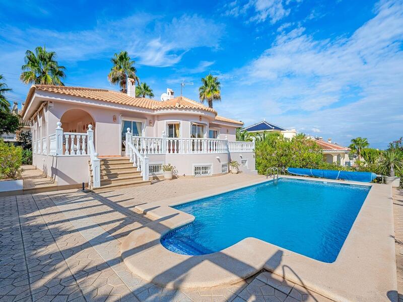 вилла продается в Rojales, Alicante