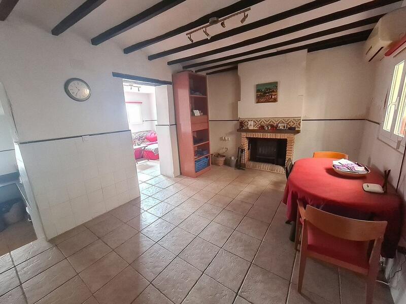 3 Schlafzimmer Stadthaus zu verkaufen