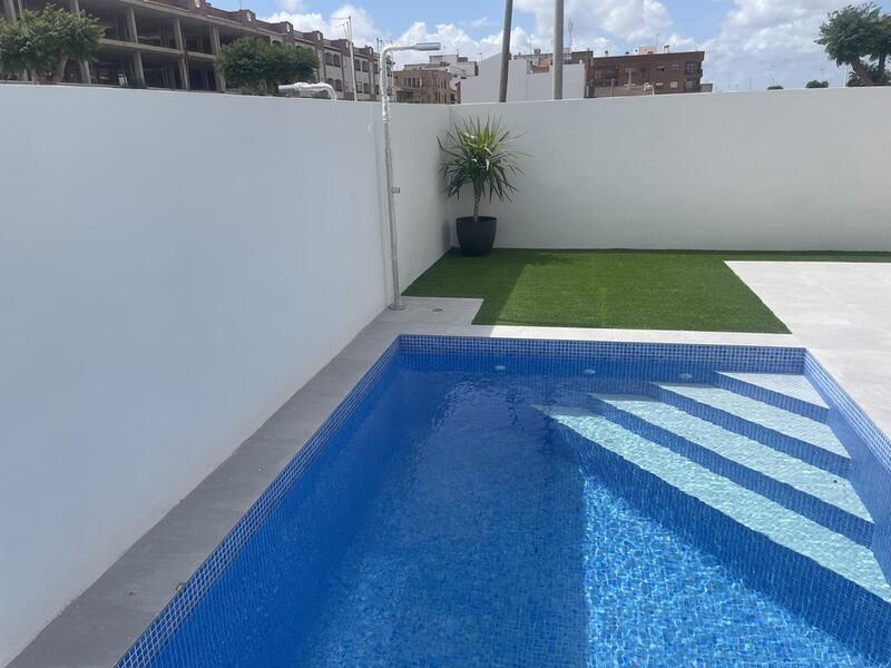 3 Cuarto Villa en venta