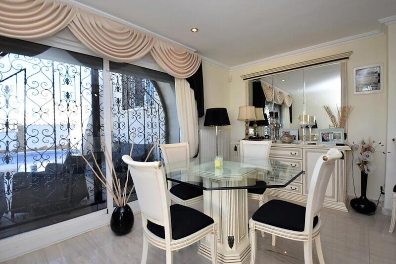 5 Cuarto Villa en venta