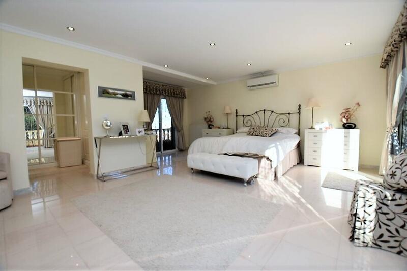 5 Cuarto Villa en venta