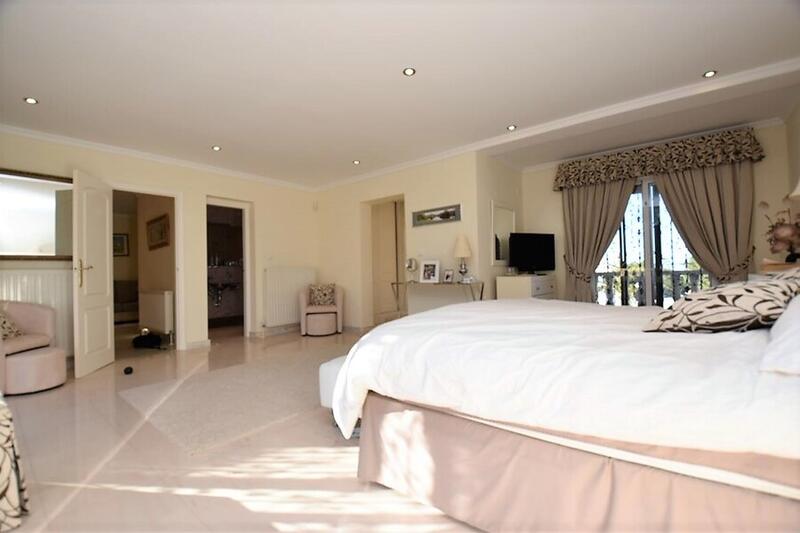5 Cuarto Villa en venta