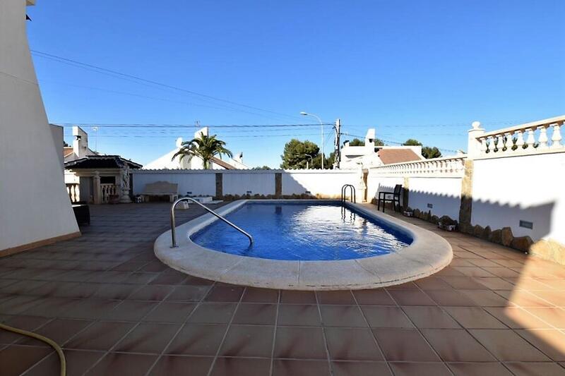 5 Cuarto Villa en venta