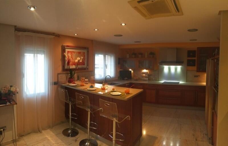 5 bedroom Villa for sale
