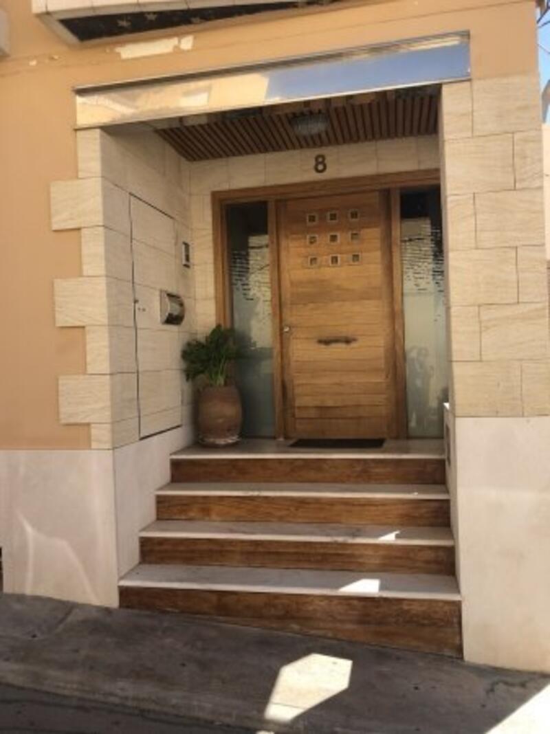 5 bedroom Villa for sale