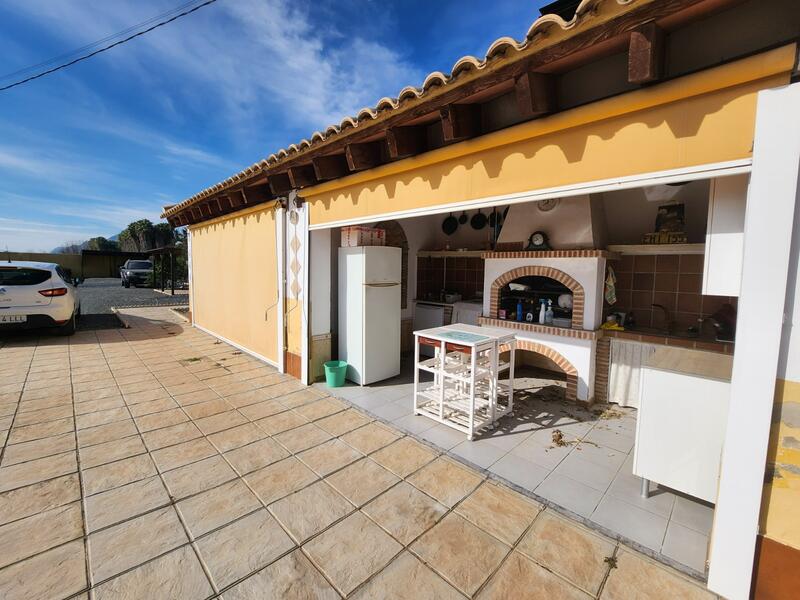 4 bedroom Villa for sale