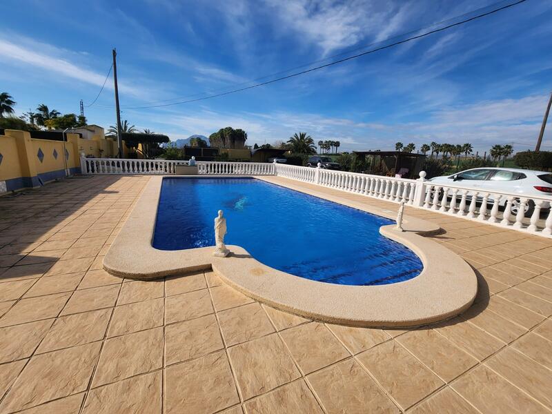 4 bedroom Villa for sale
