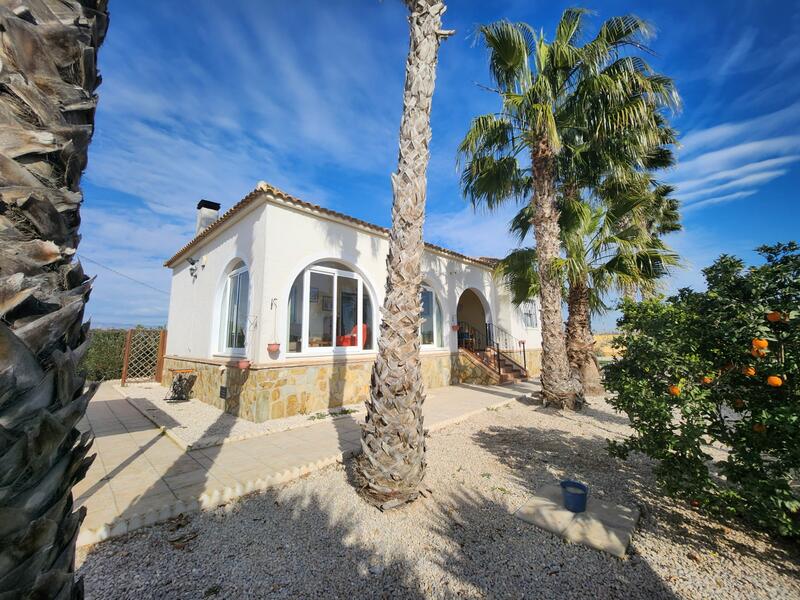 4 bedroom Villa for sale