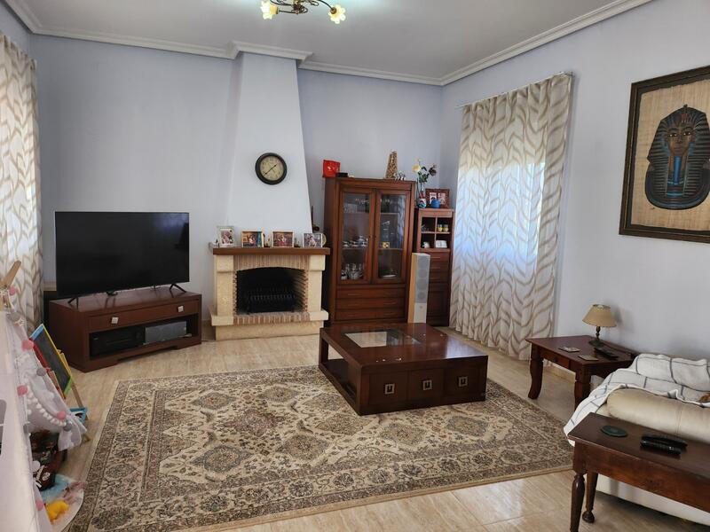 4 bedroom Villa for sale