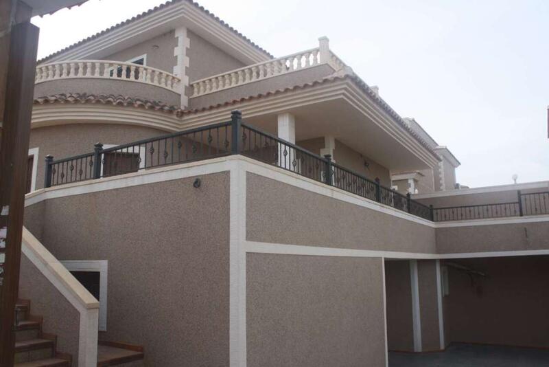 3 Cuarto Villa en venta