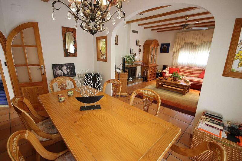 4 bedroom Villa for sale