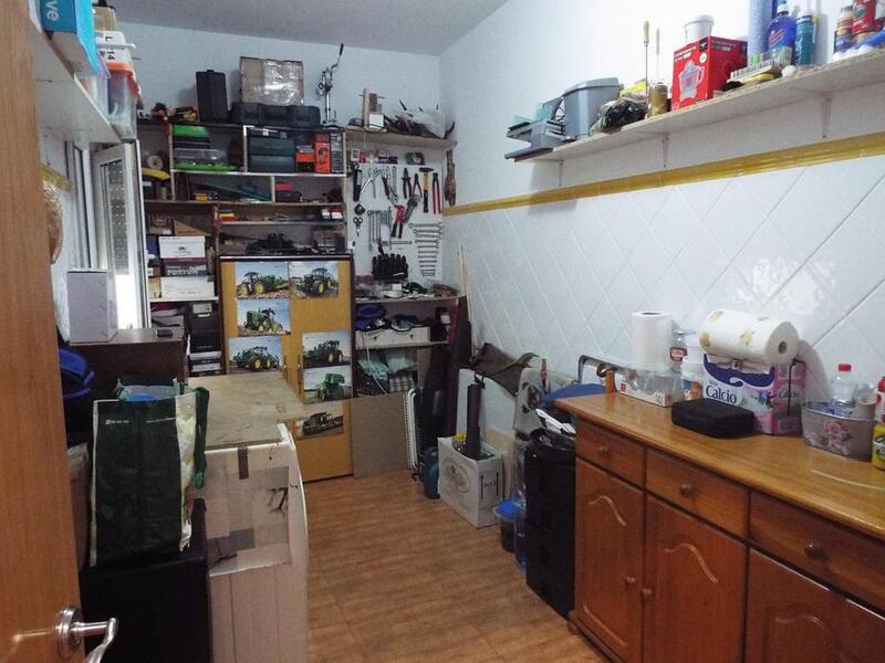 6 slaapkamer Gezinswoning Te koop