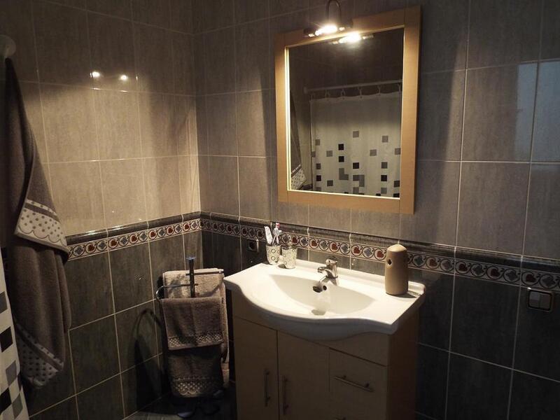 6 slaapkamer Gezinswoning Te koop