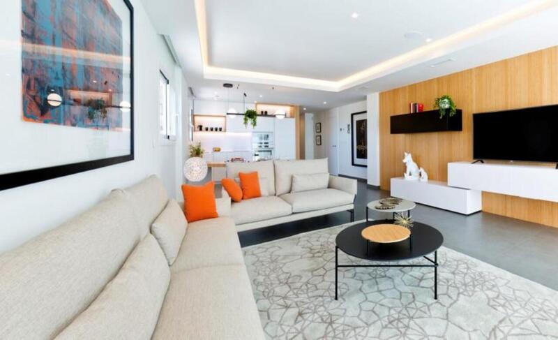 3 bedroom Apartment for sale