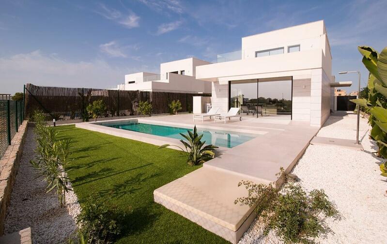 Villa for sale in La Herrada, Alicante