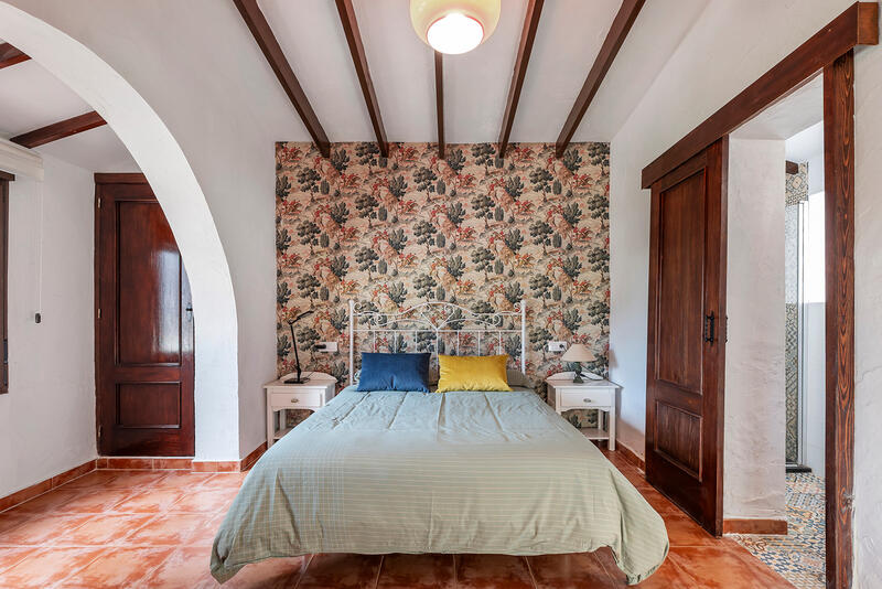 9 Cuarto Villa en venta