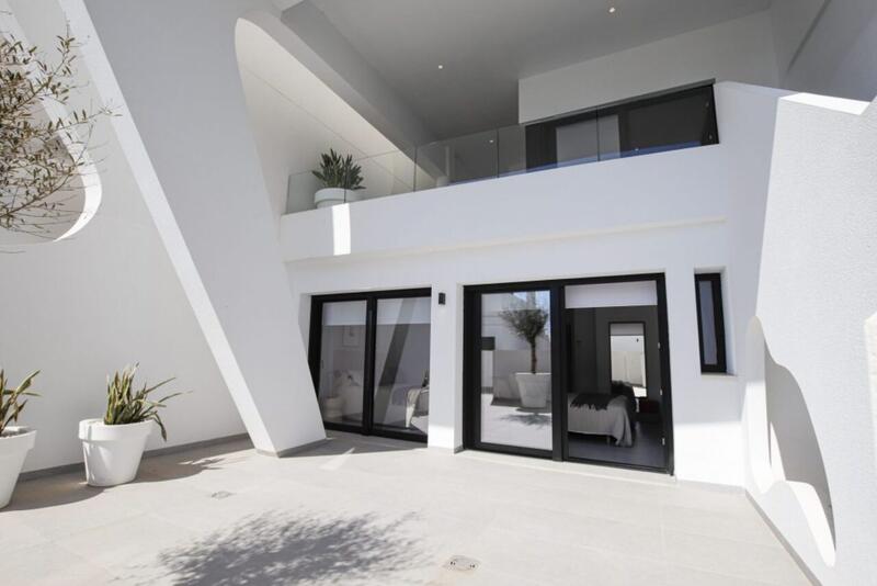 Villa en venta en Guardamar del Segura, Alicante