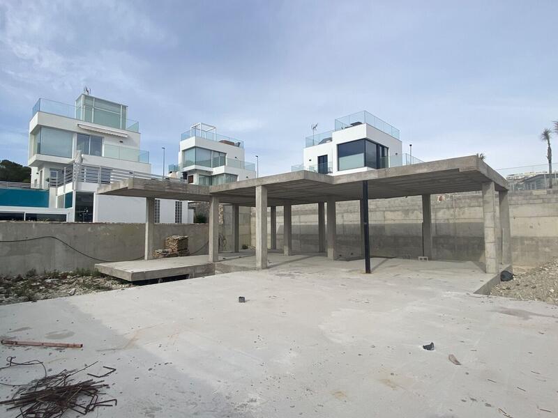 5 bedroom Villa for sale