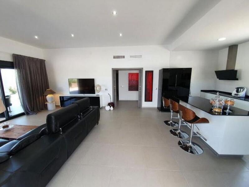 3 bedroom Villa for sale